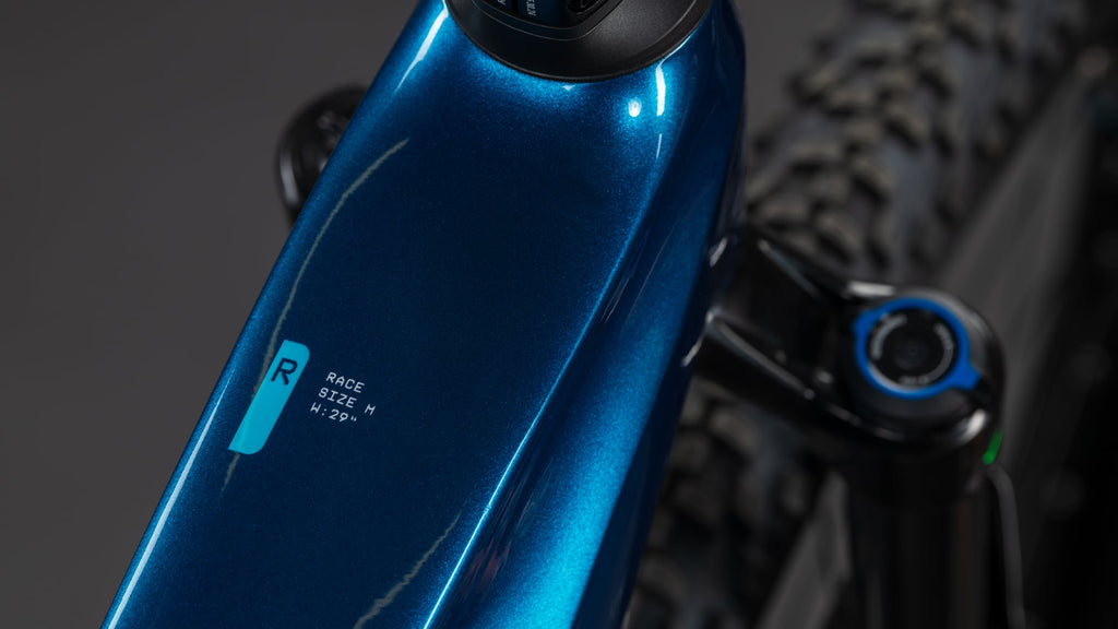 Cube Stereo Hybrid ONE22 Race 800 electricblue'n'white