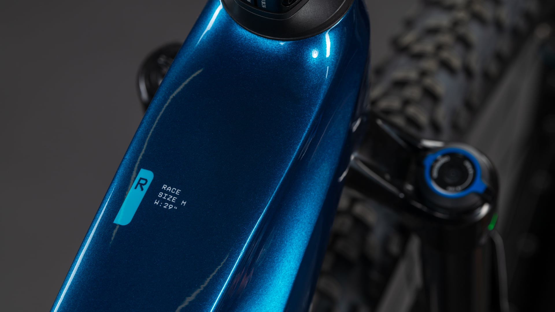 Cube Stereo Hybrid ONE22 Race 800 electricblue'n'white