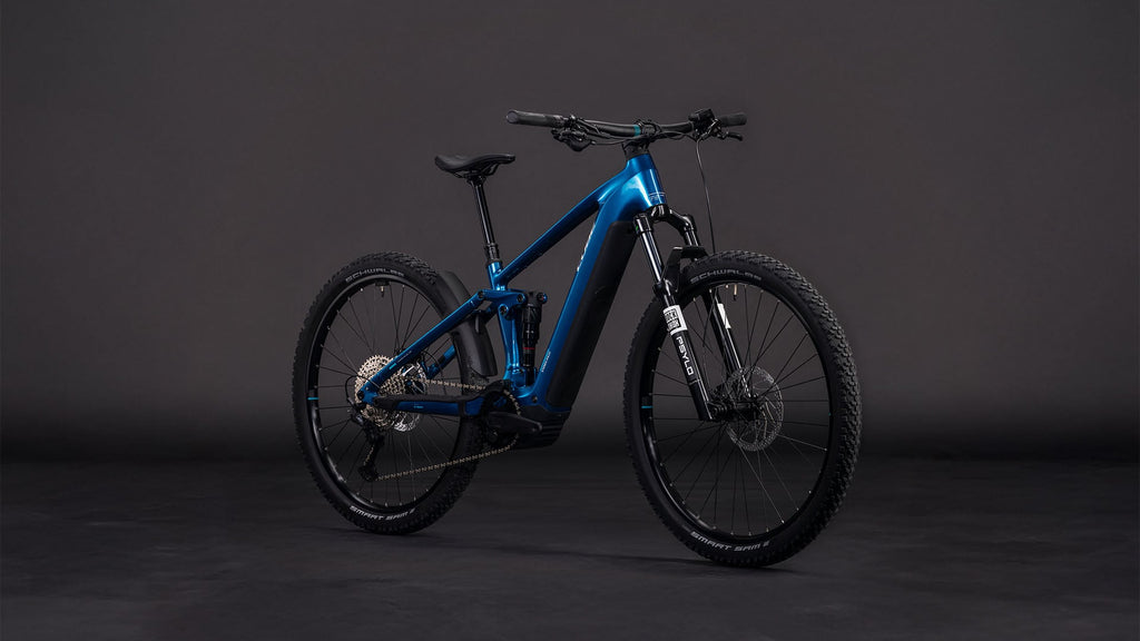 Cube Stereo Hybrid ONE22 Race 800 electricblue'n'white