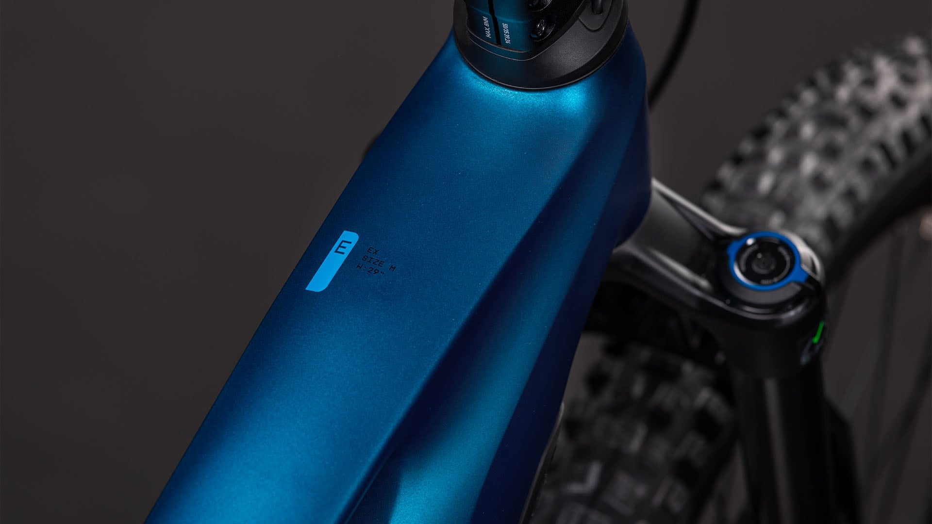 Cube Stereo Hybrid ONE44 EX 800 electricblue'n'blue