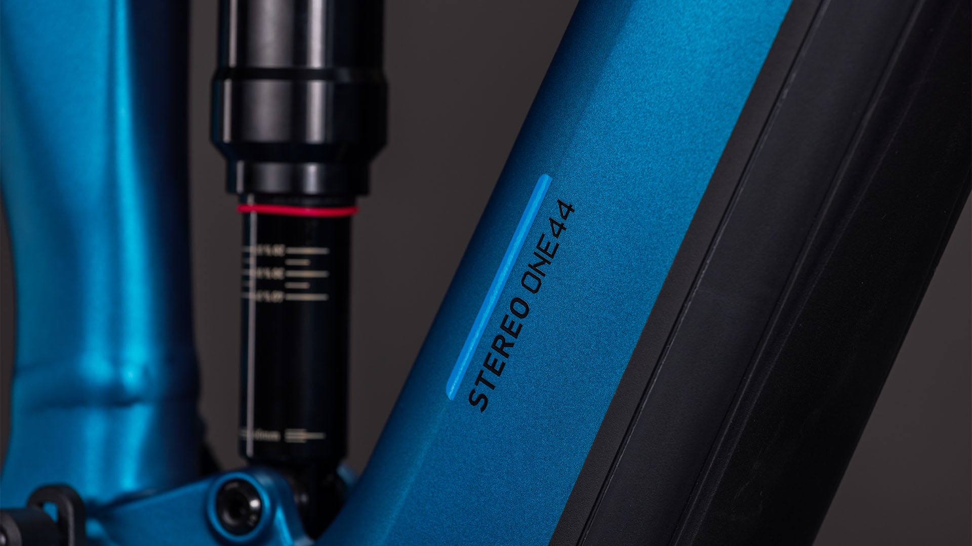 Cube Stereo Hybrid ONE44 EX 800 electricblue'n'blue
