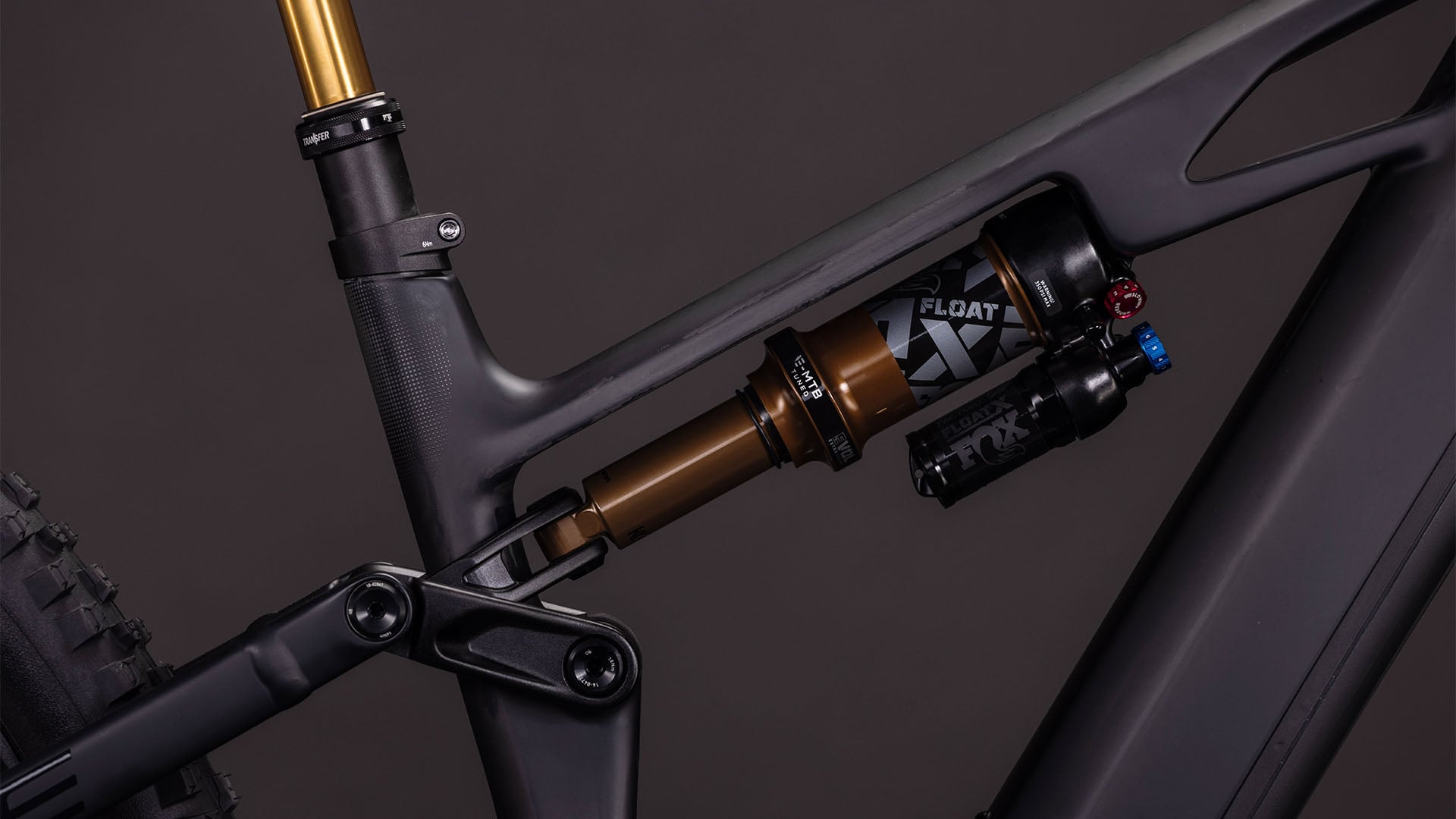 Cube Stereo Hybrid ONE44 HPC AT 800 carbon'n'gold