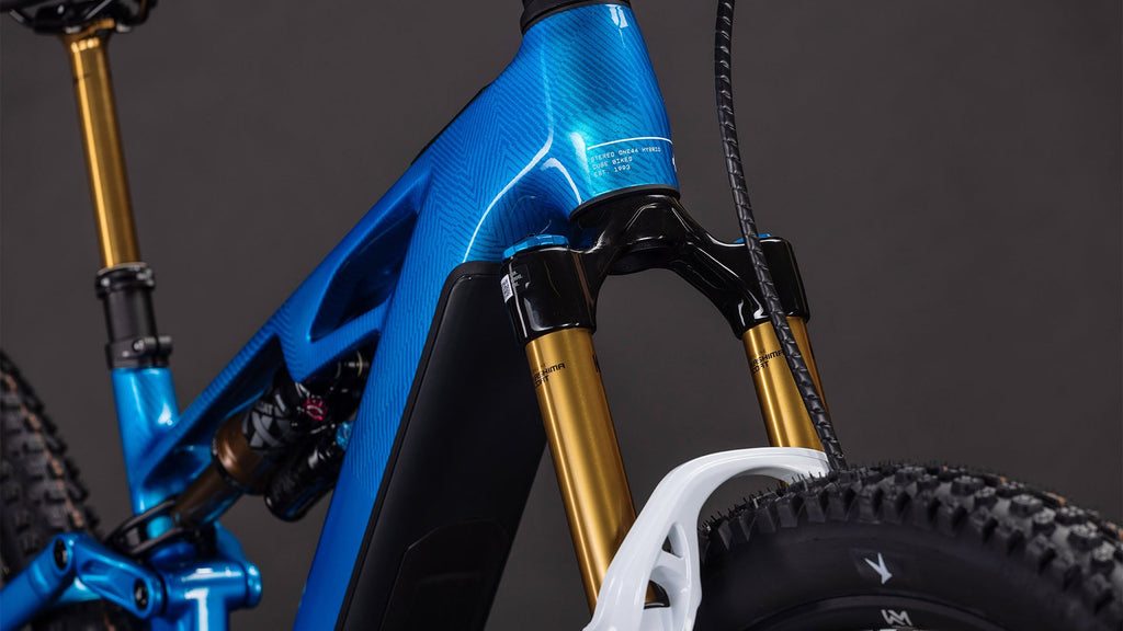 Cube Stereo Hybrid ONE44 HPC AT 800 actionteam