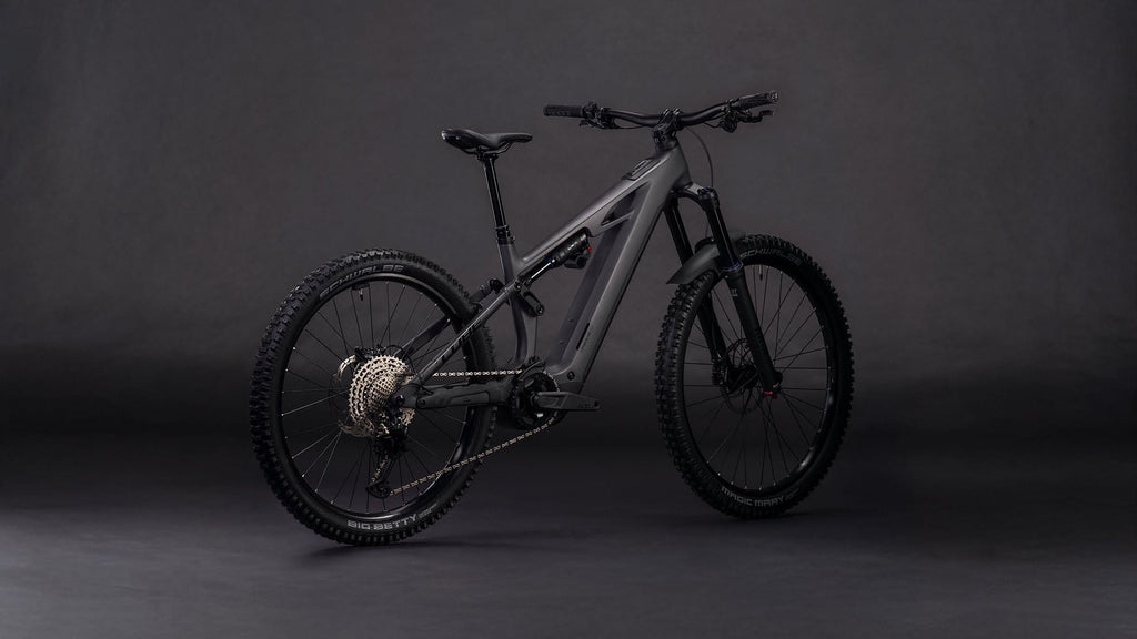 Cube Stereo Hybrid ONE77 HPC Race 800 irongrey'n'black