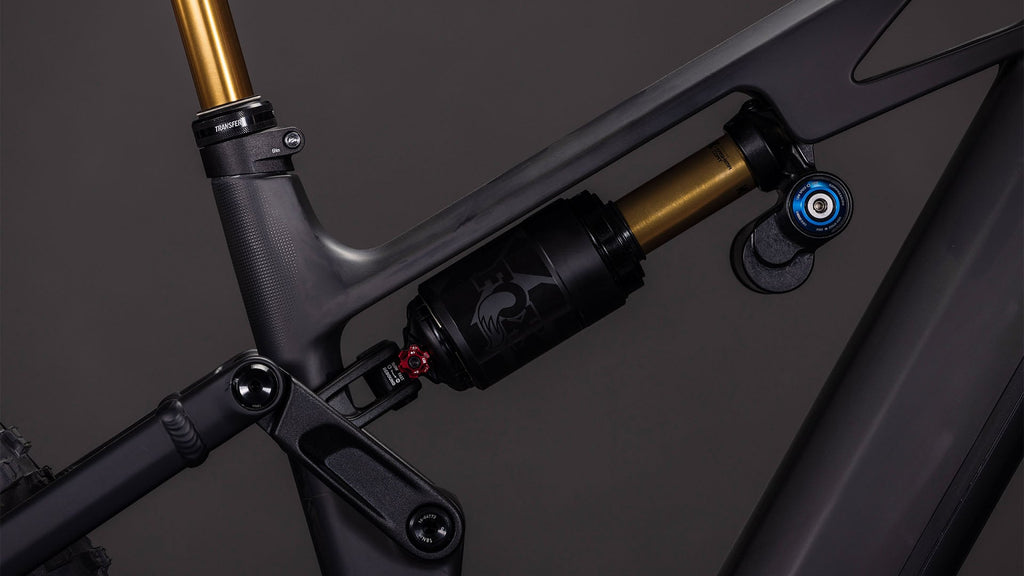 Cube Stereo Hybrid ONE77 HPC AT 800 carbon'n'gold