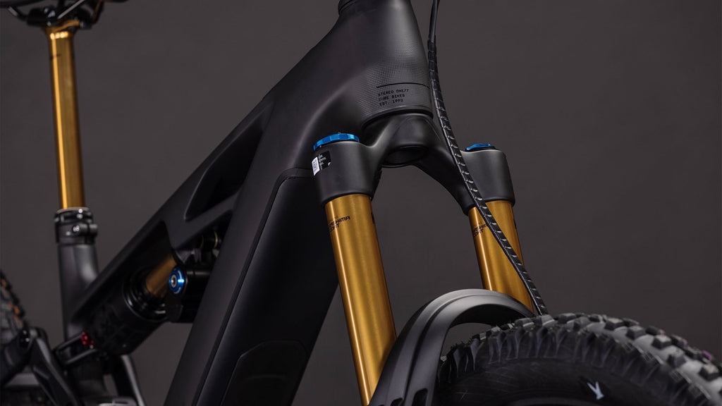 Cube Stereo Hybrid ONE77 HPC AT 800 carbon'n'gold