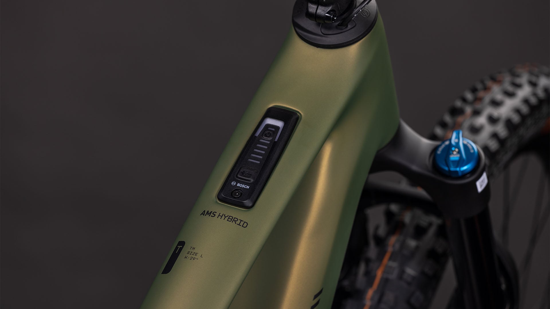Cube AMS Hybrid ONE44 C:68X TM 400X reedgreen'n'matrix