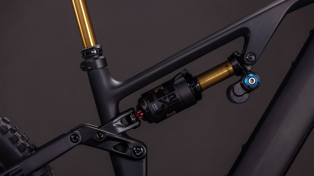 Cube AMS Hybrid 177 C:62 AT 600X carbon'n'gold