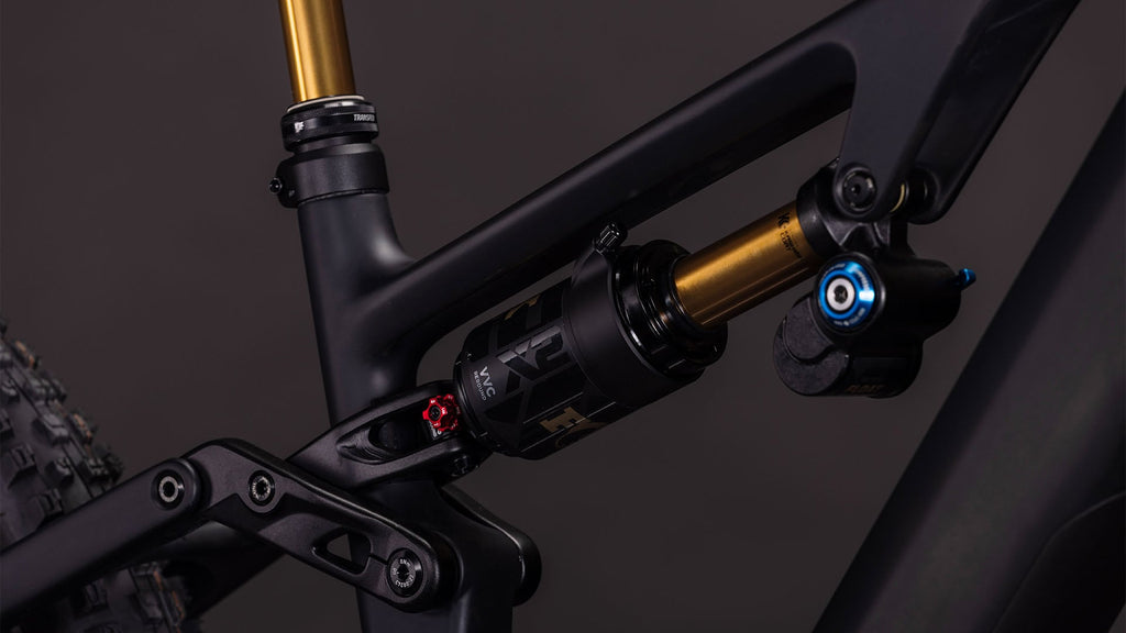 Cube AMS Hybrid 177 C:62 AT 600X carbon'n'gold