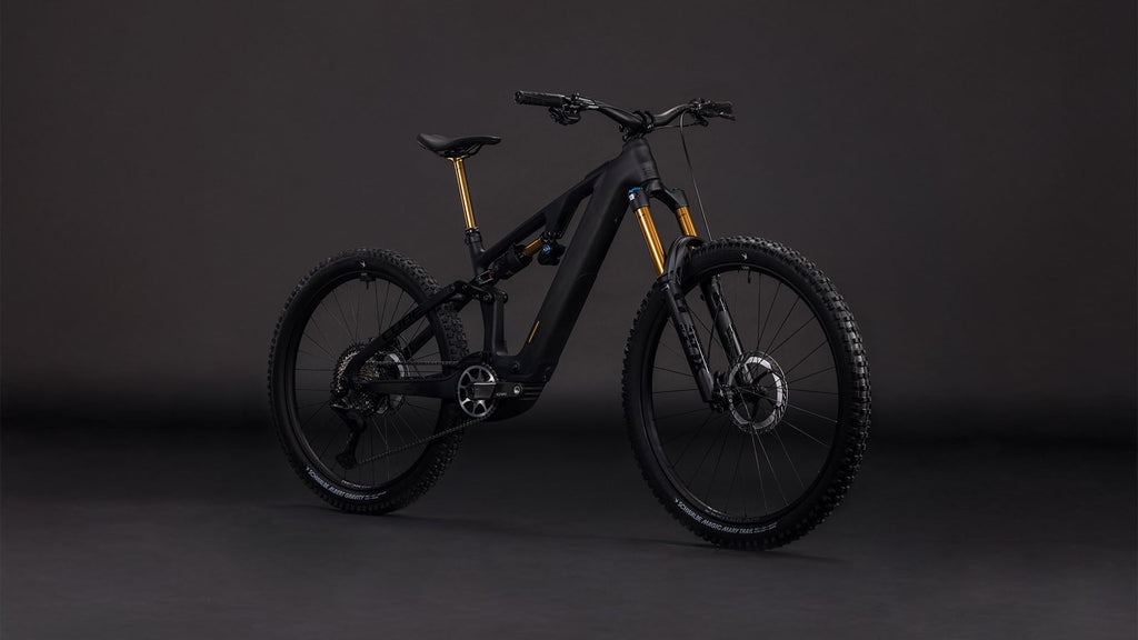 Cube AMS Hybrid 177 C:62 AT 600X carbon'n'gold