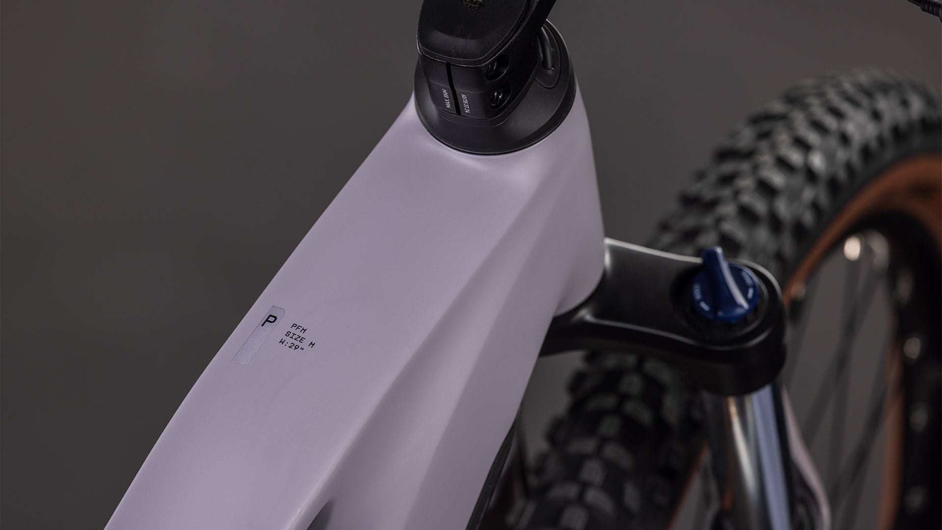 Cube Reaction Hybrid Performance 600 plumgrey'n'black