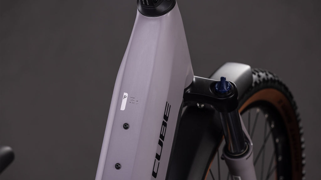 Cube Reaction Hybrid Performance 600 FE plumgrey'n'black