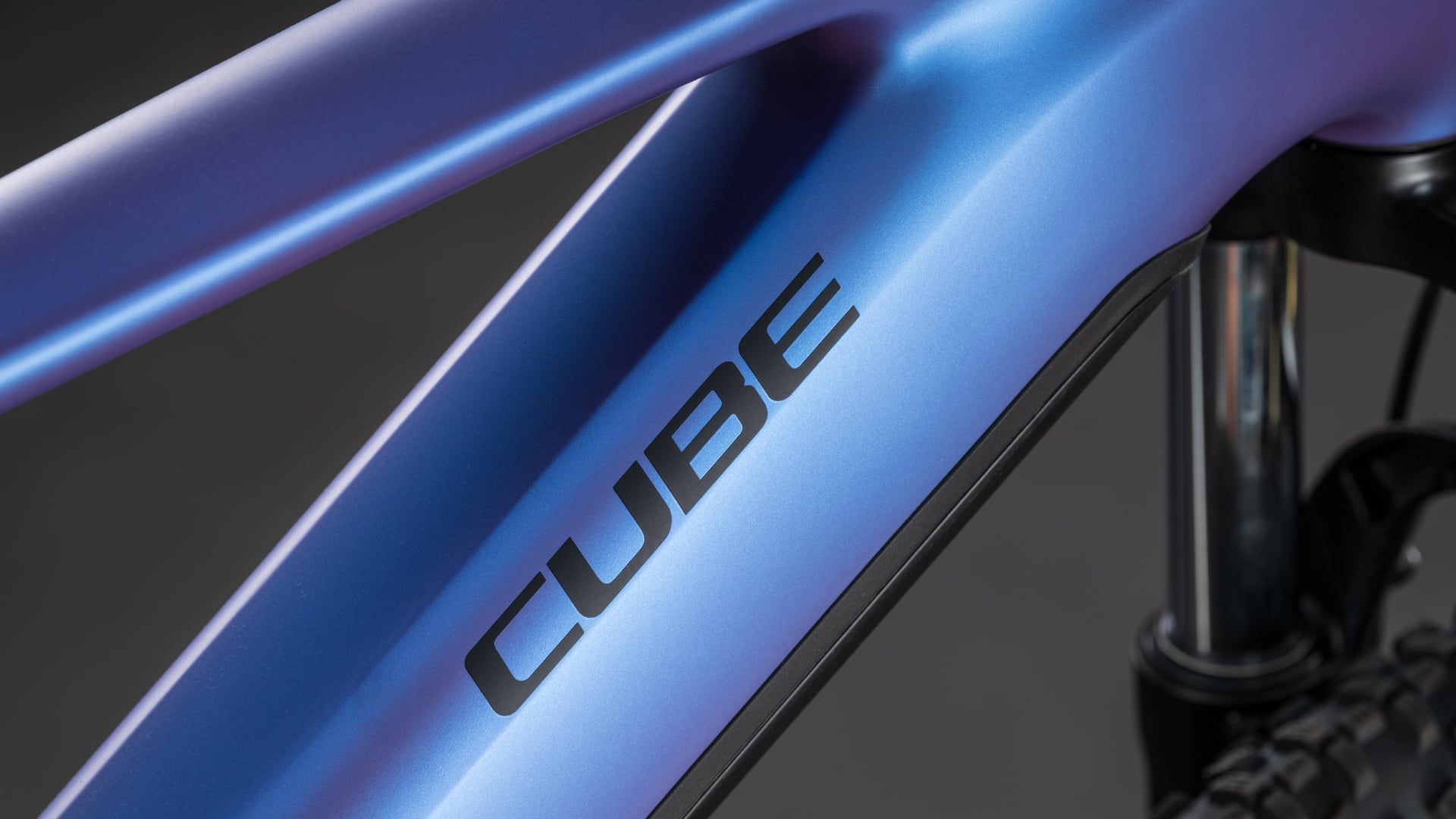 Cube Reaction Hybrid ONE 600 blueiris'n'reflect