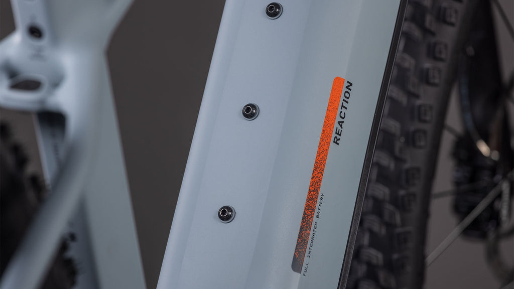 Cube Reaction Hybrid Race 800 vulcan'n'orange