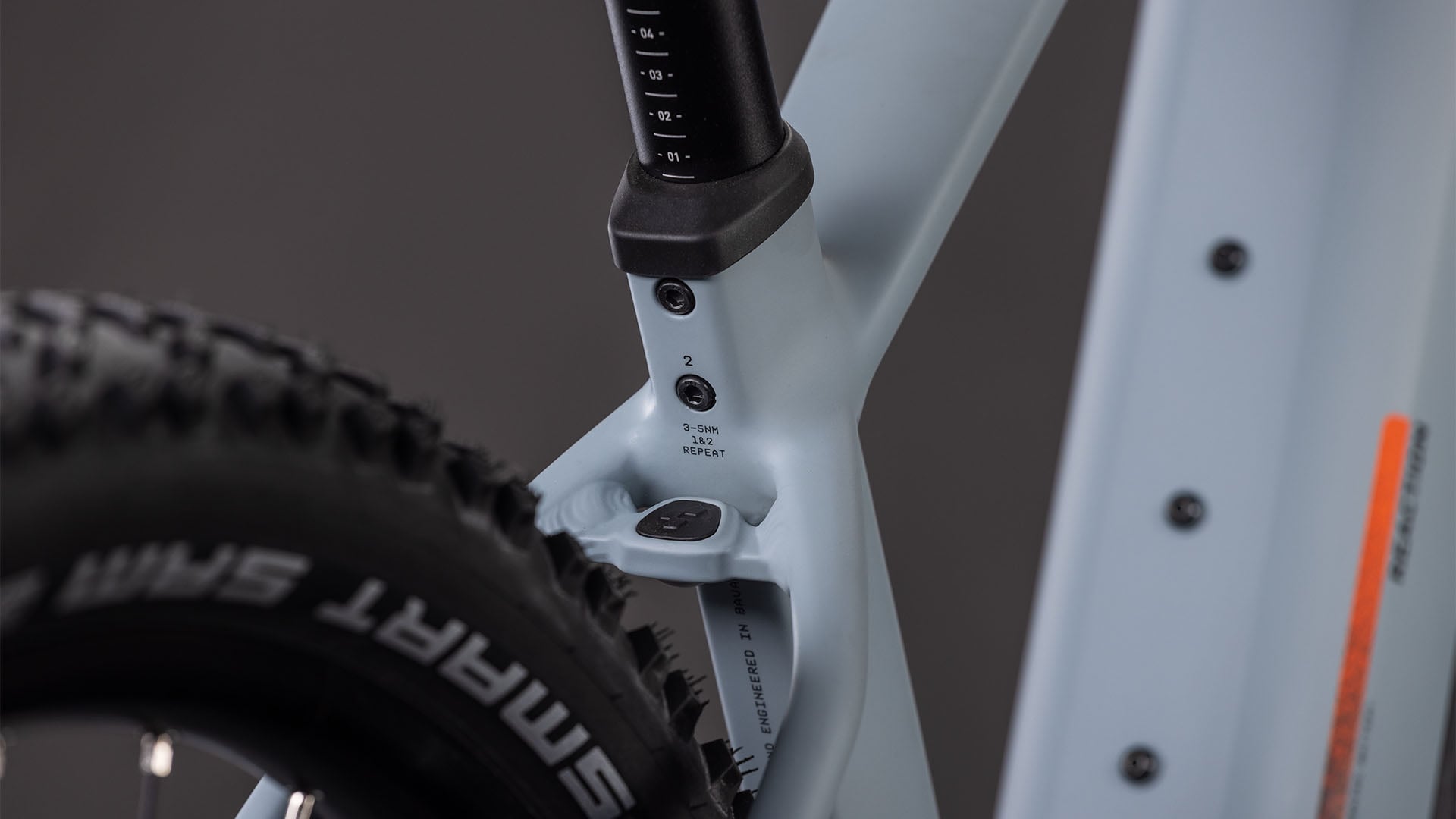 Cube Reaction Hybrid Race 800 vulcan'n'orange