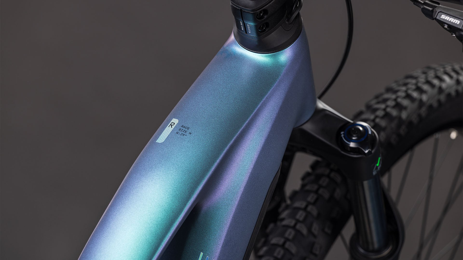 Cube Reaction Hybrid Race 800 polarlight'n'prism