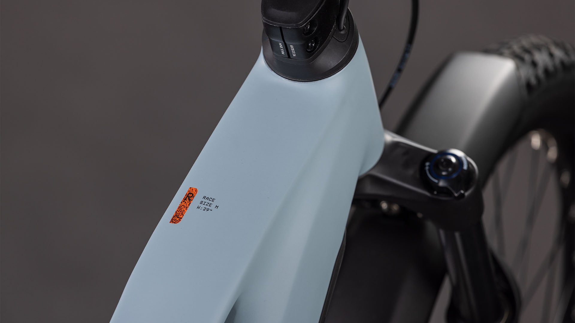 Cube Reaction Hybrid Race 800 FE vulcan'n'orange