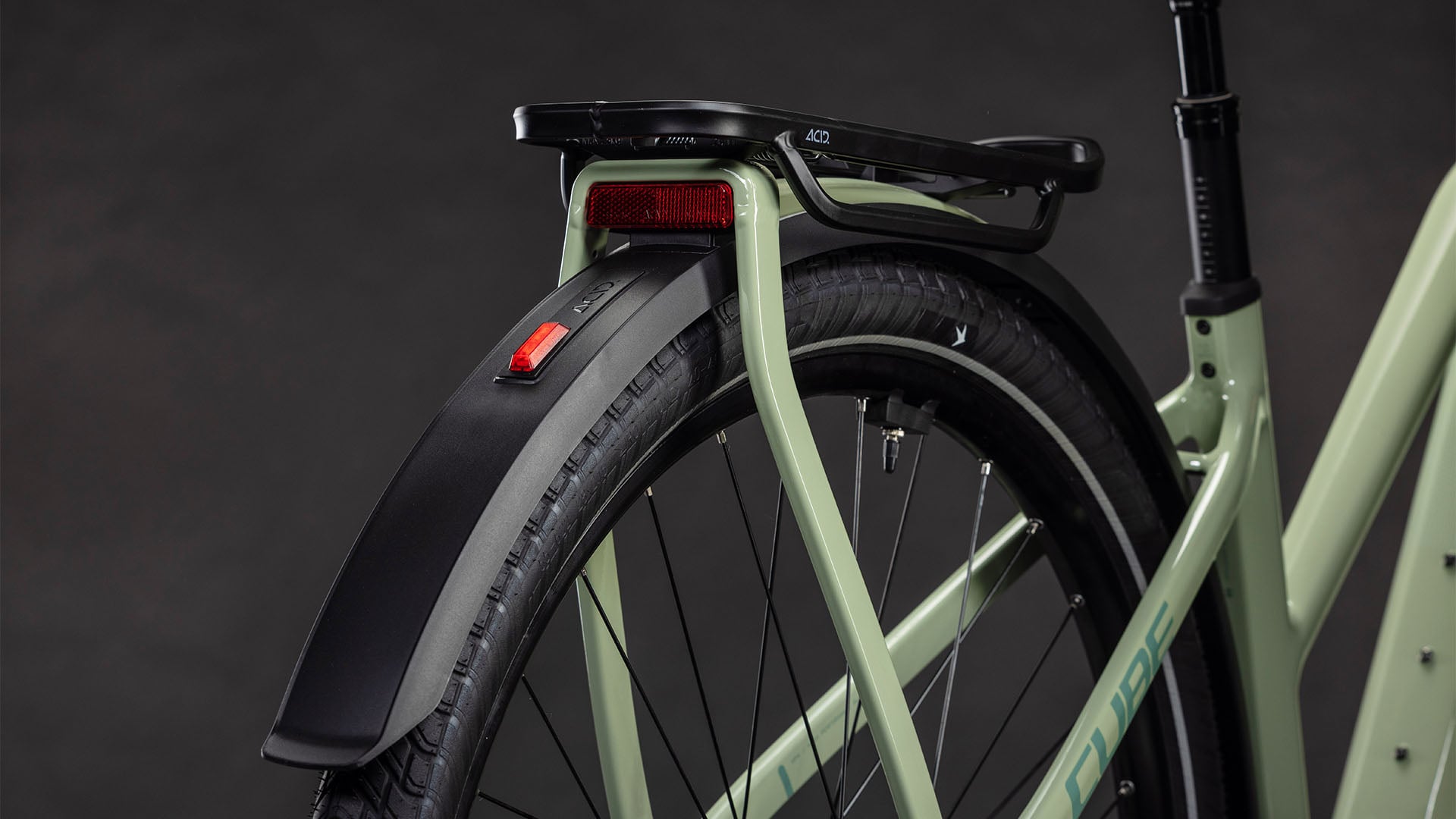 Cube Kathmandu Hybrid ONE 800 pea'n'green