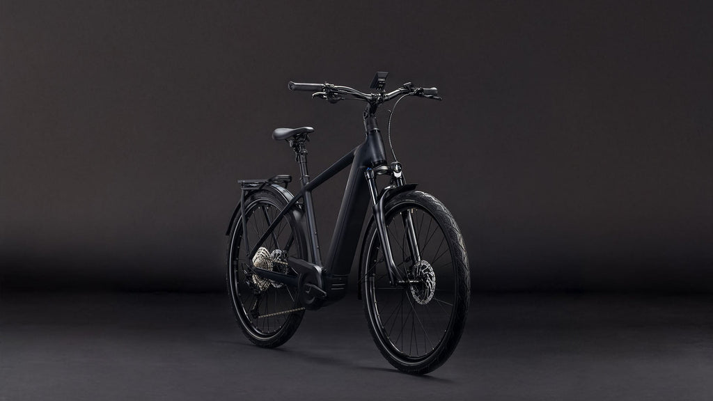 Cube Kathmandu Hybrid Pro 800 coal'n'black