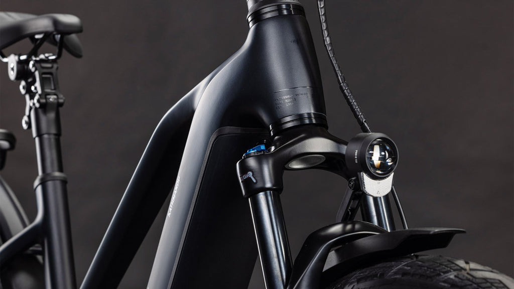 Cube Kathmandu Hybrid Pro 800 coal'n'black