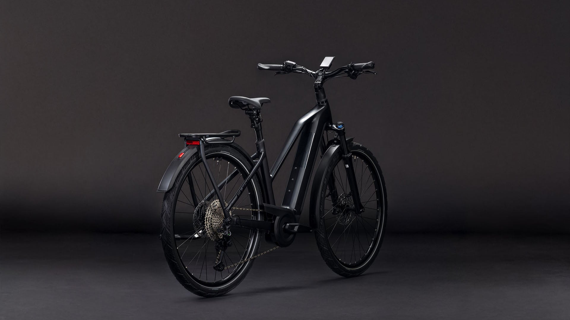 Cube Kathmandu Hybrid Pro 800 coal'n'black