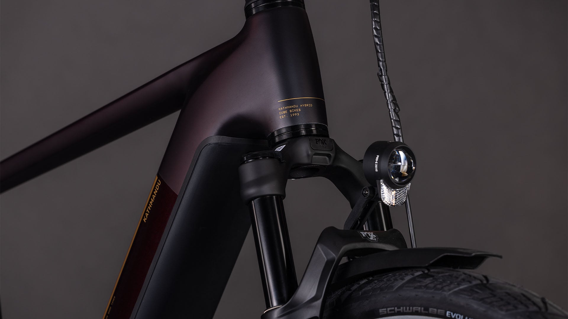 Cube Kathmandu Hybrid Comfort SLX 800 solareclipse'n'gold