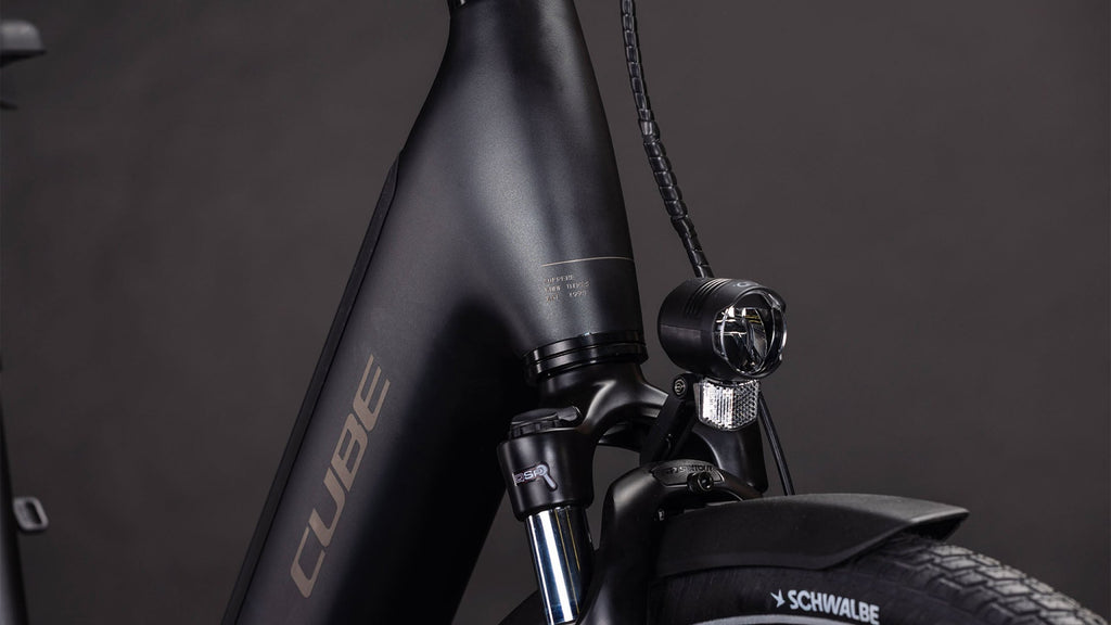 Cube Supreme Hybrid Comfort Pro 600 grey'n'chrome