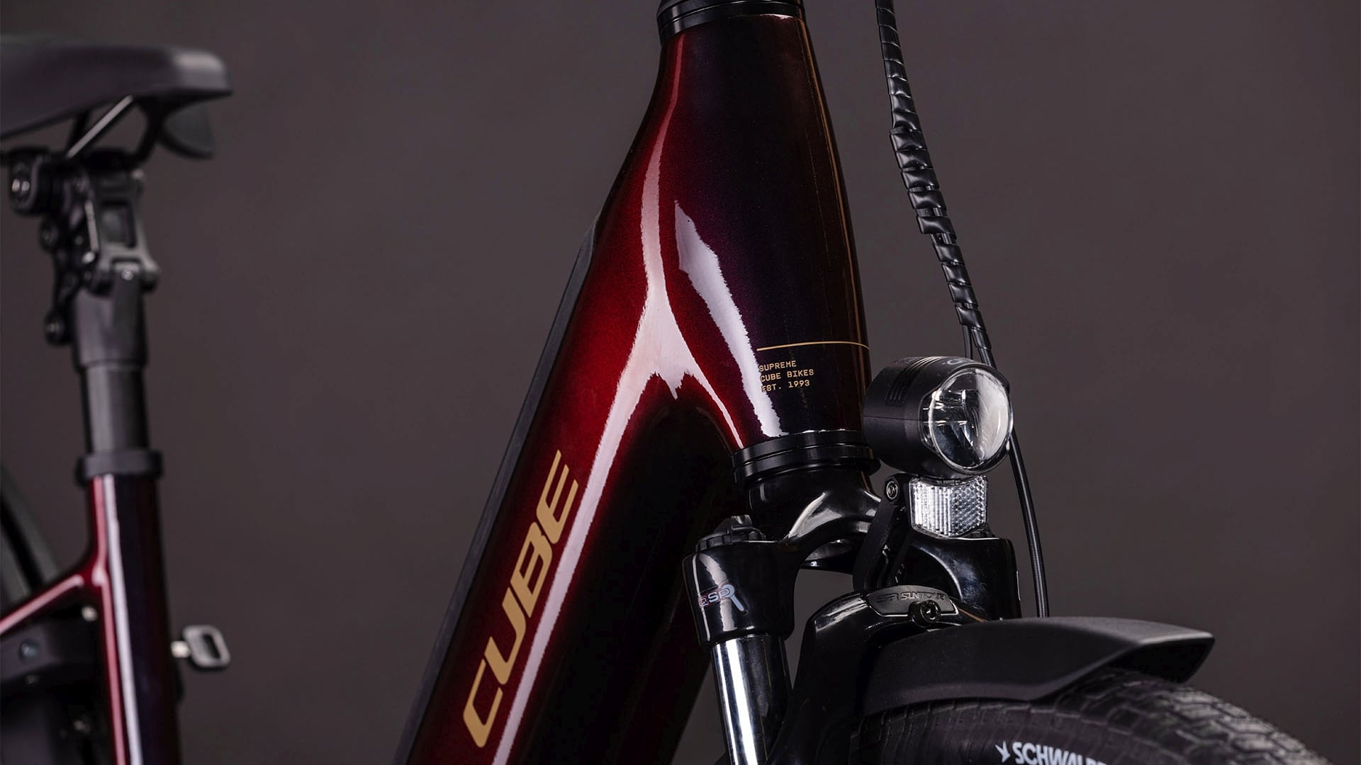 Cube Supreme Hybrid Comfort Pro 600 solareclipse'n'gold