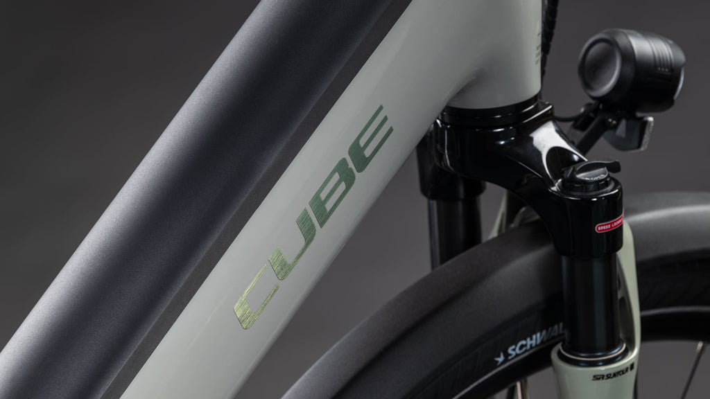 Cube Supreme Hybrid Deluxe ONE 600 ashgreen'n'chrome