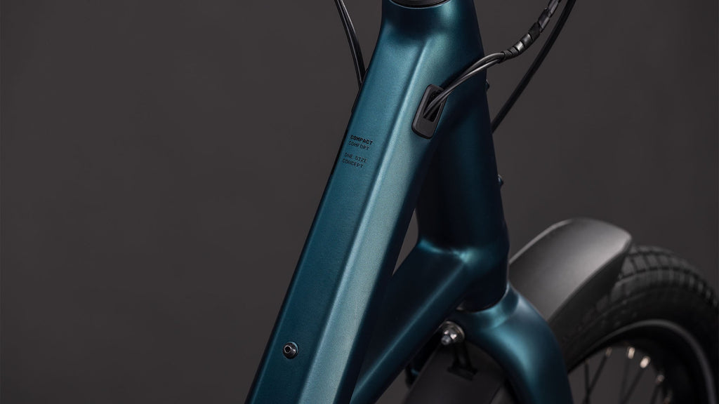 Cube Compact Hybrid 545 royalgreen'n'black