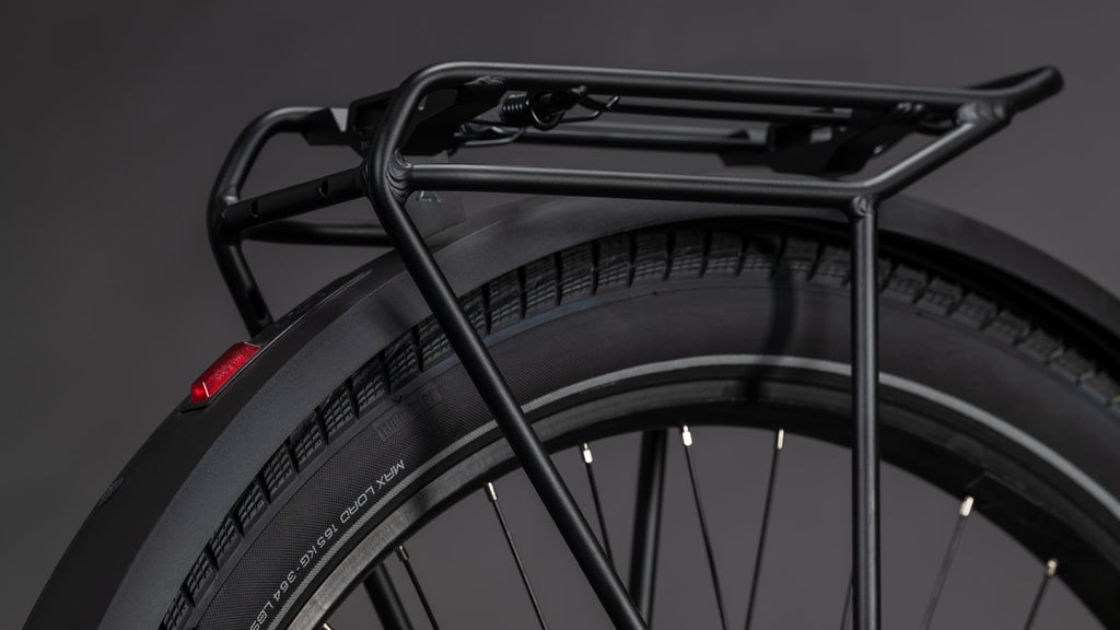 Cube Cargo Hybrid 800 pea'n'reflex