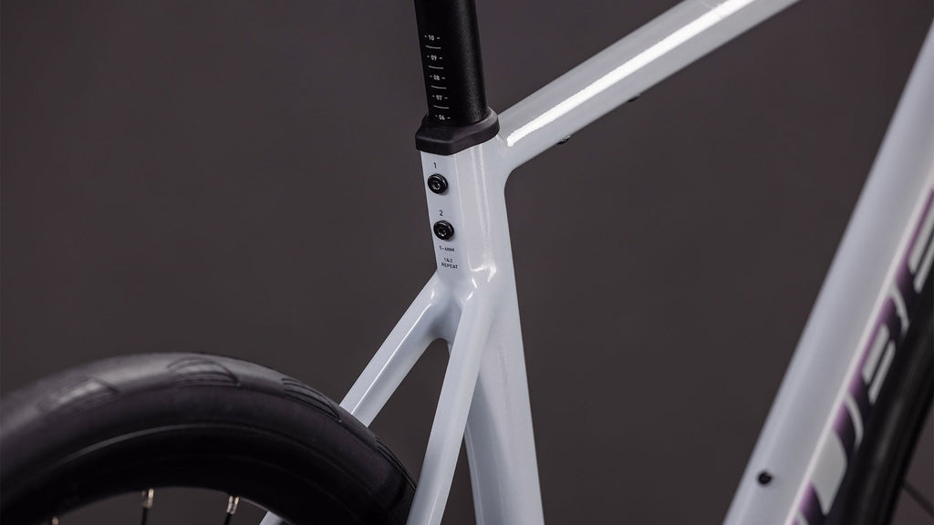 Cube Attain Race foggrey'n'shift