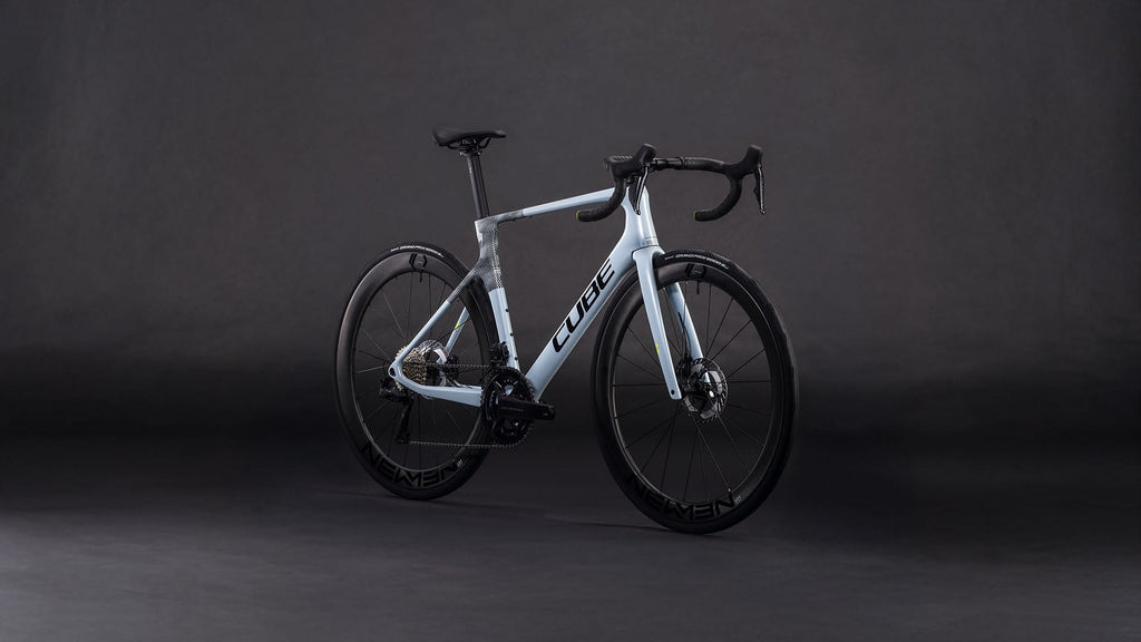 Cube Agree C:62 Race glacier'n'black
