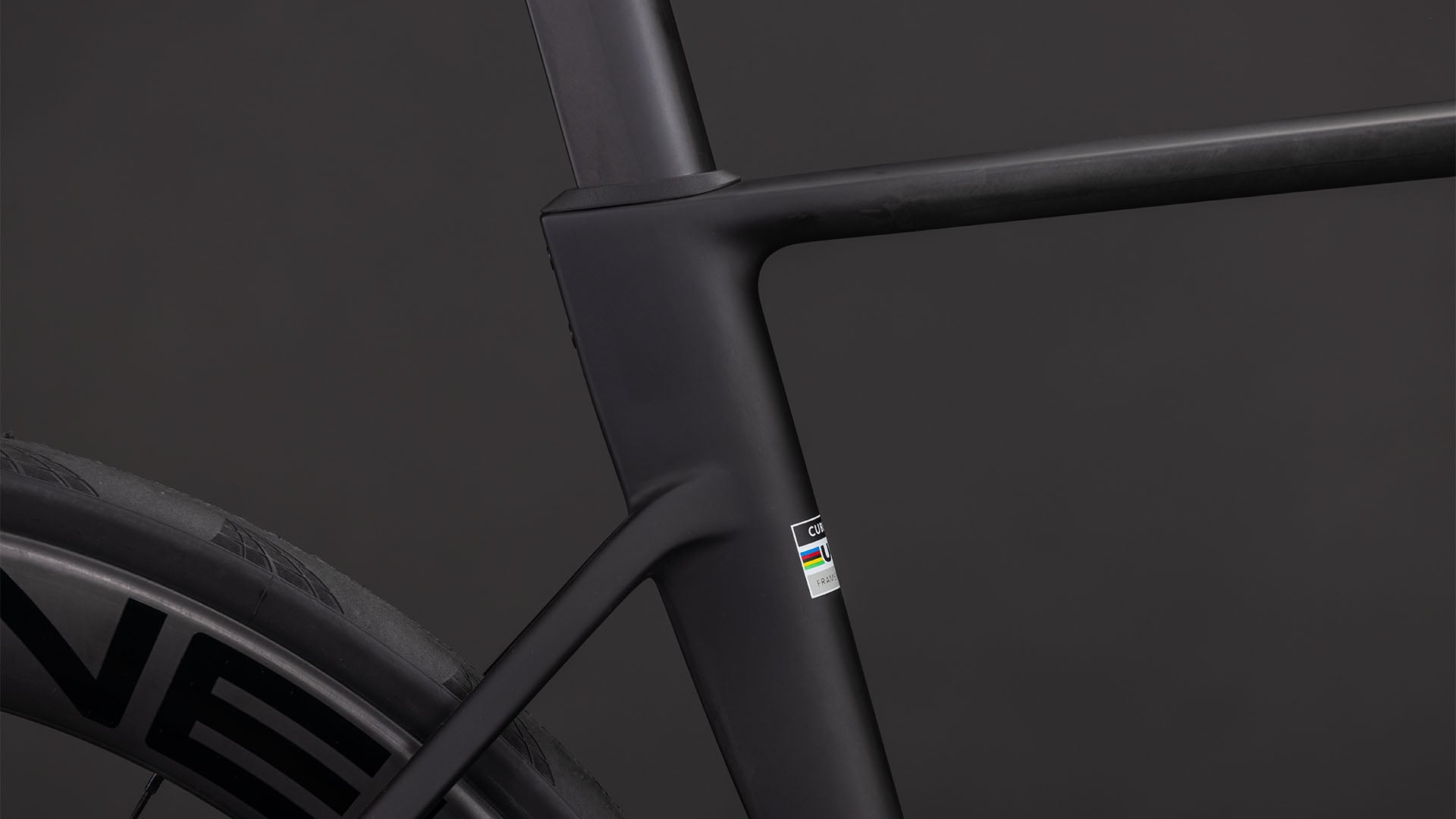 Cube Litening AIR C:68X Race blackline