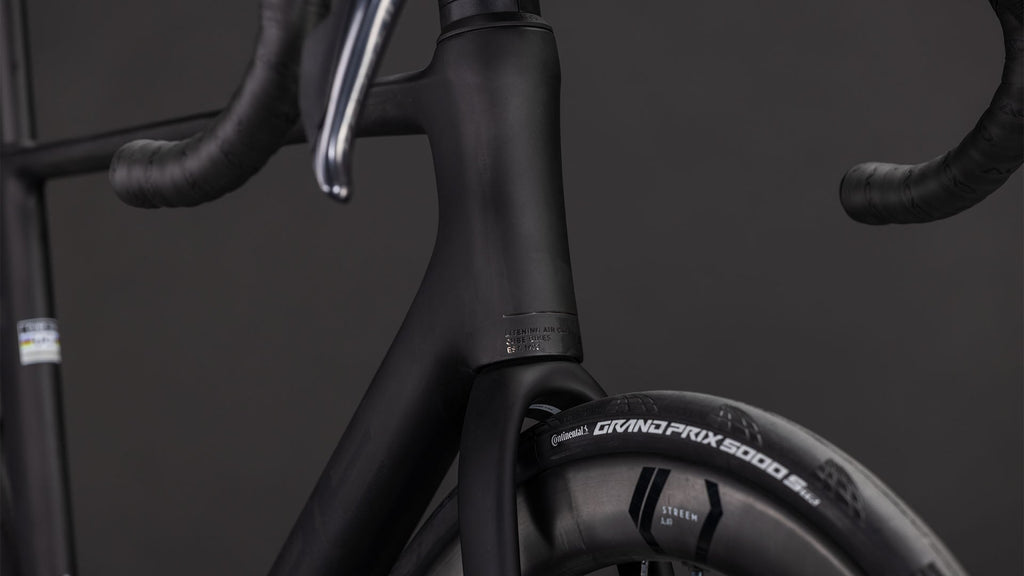 Cube Litening AIR C:68X Race blackline