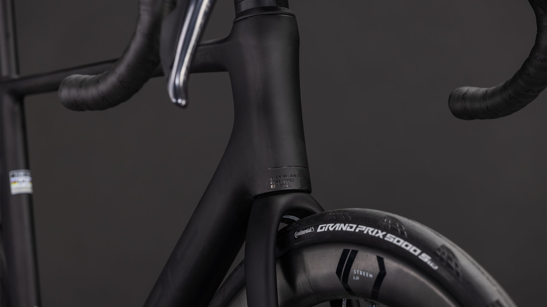 Cube Litening AIR C:68X Race blackline