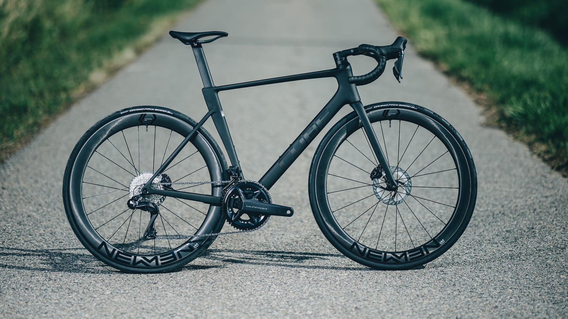 Cube Litening AIR C:68X Race blackline