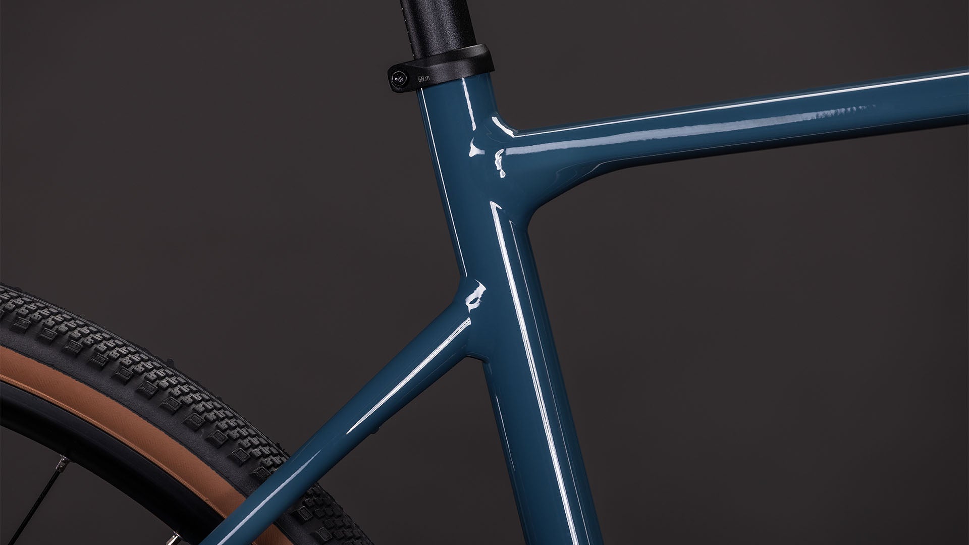 Cube Nuroad ONE grovegreen'n'black