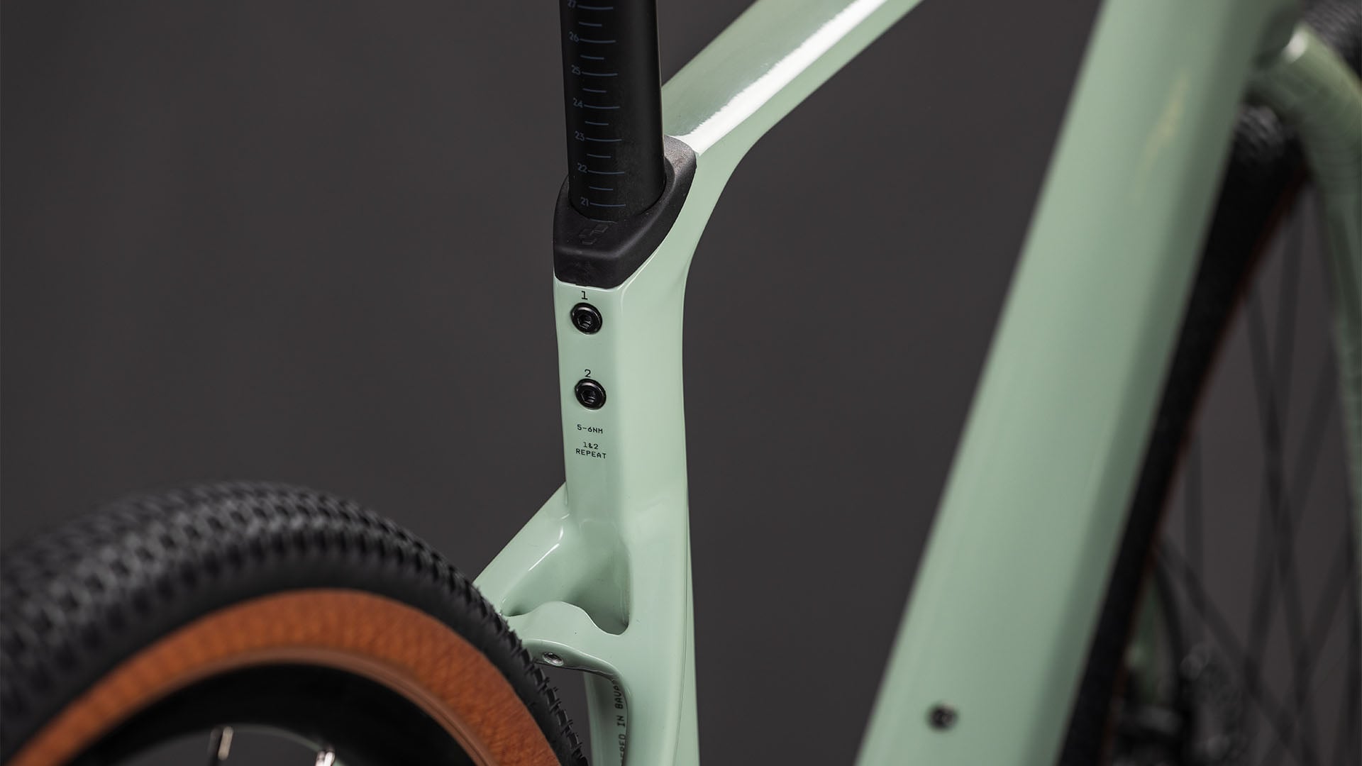 Cube Nuroad C:62 ONE aloegreen'n'black