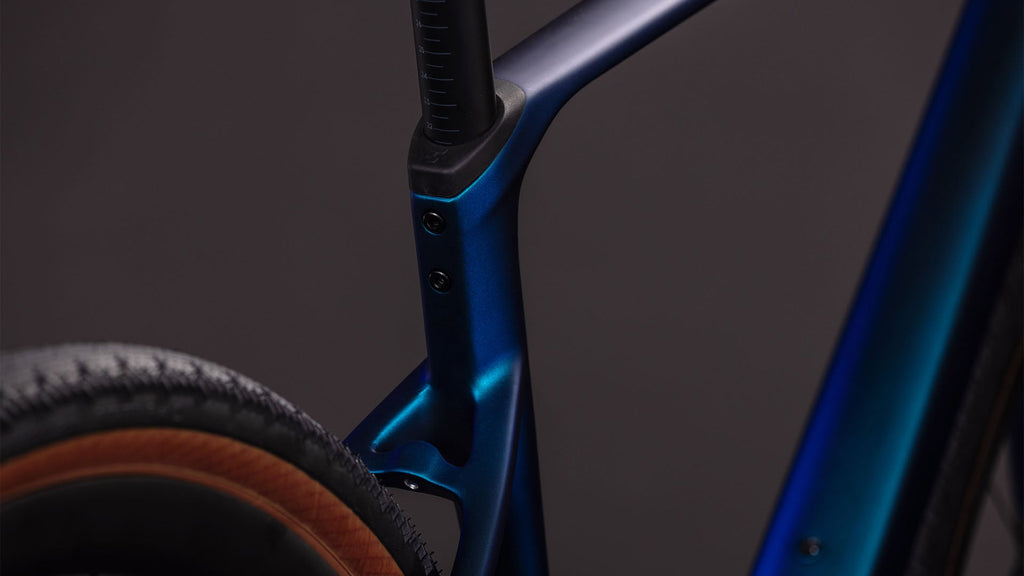 Cube Nuroad C:62 Race nebula'n'blue
