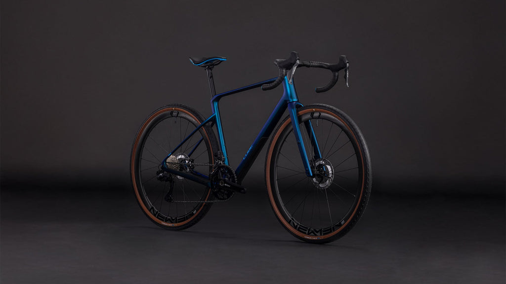 Cube Nuroad C:62 Race nebula'n'blue