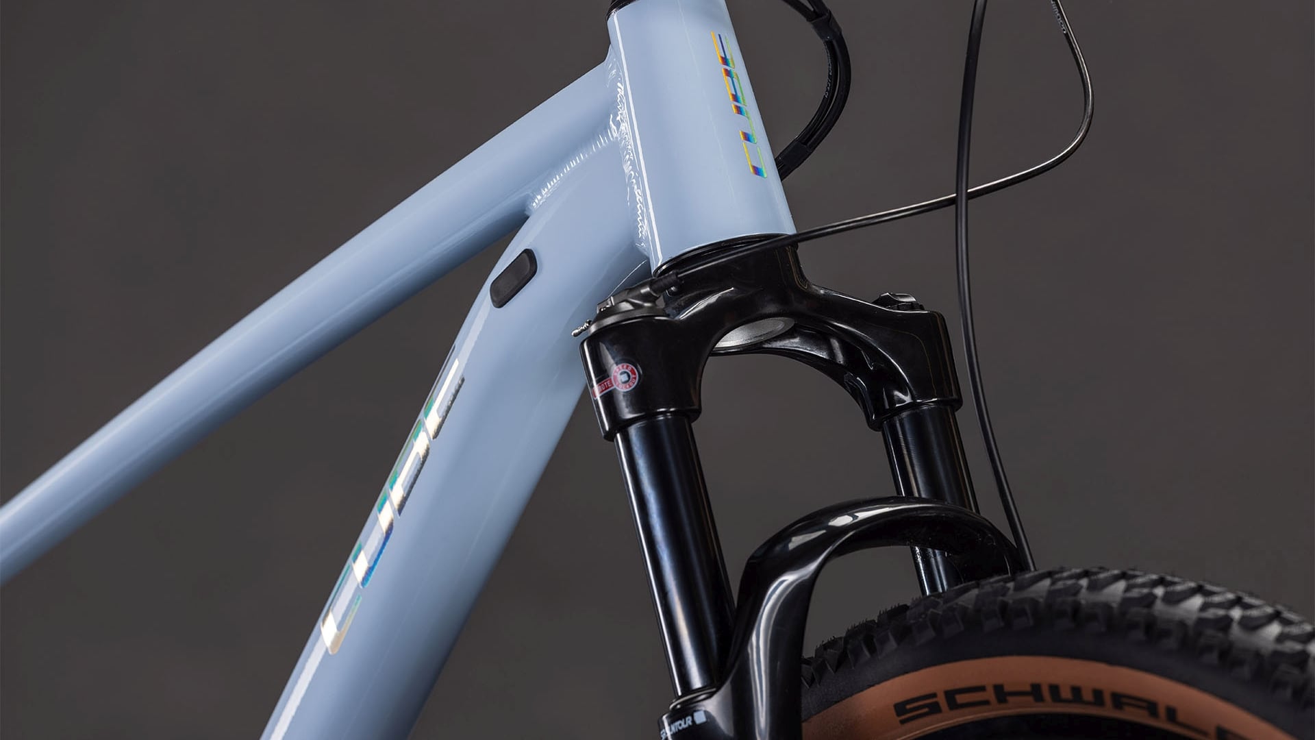 Cube Attention Pro iceblue'n'prism