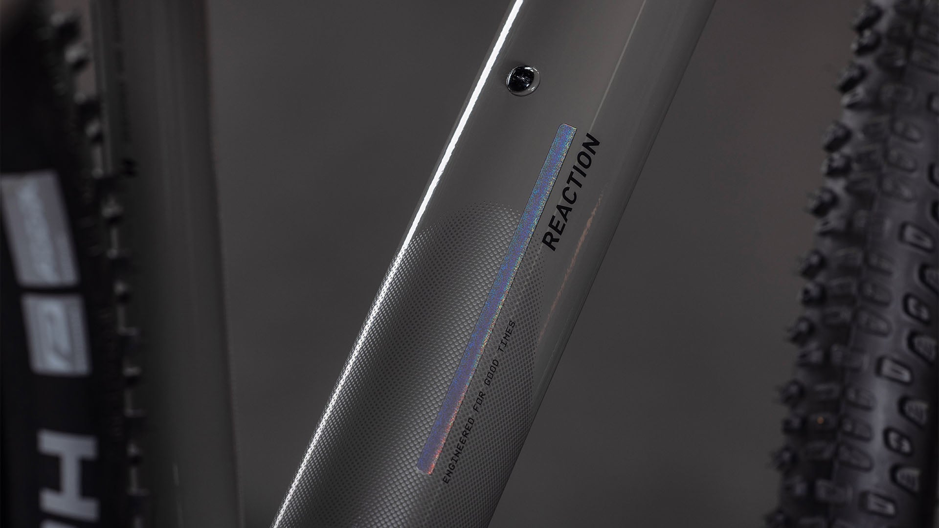 Cube Reaction Pro oldgrey'n'black