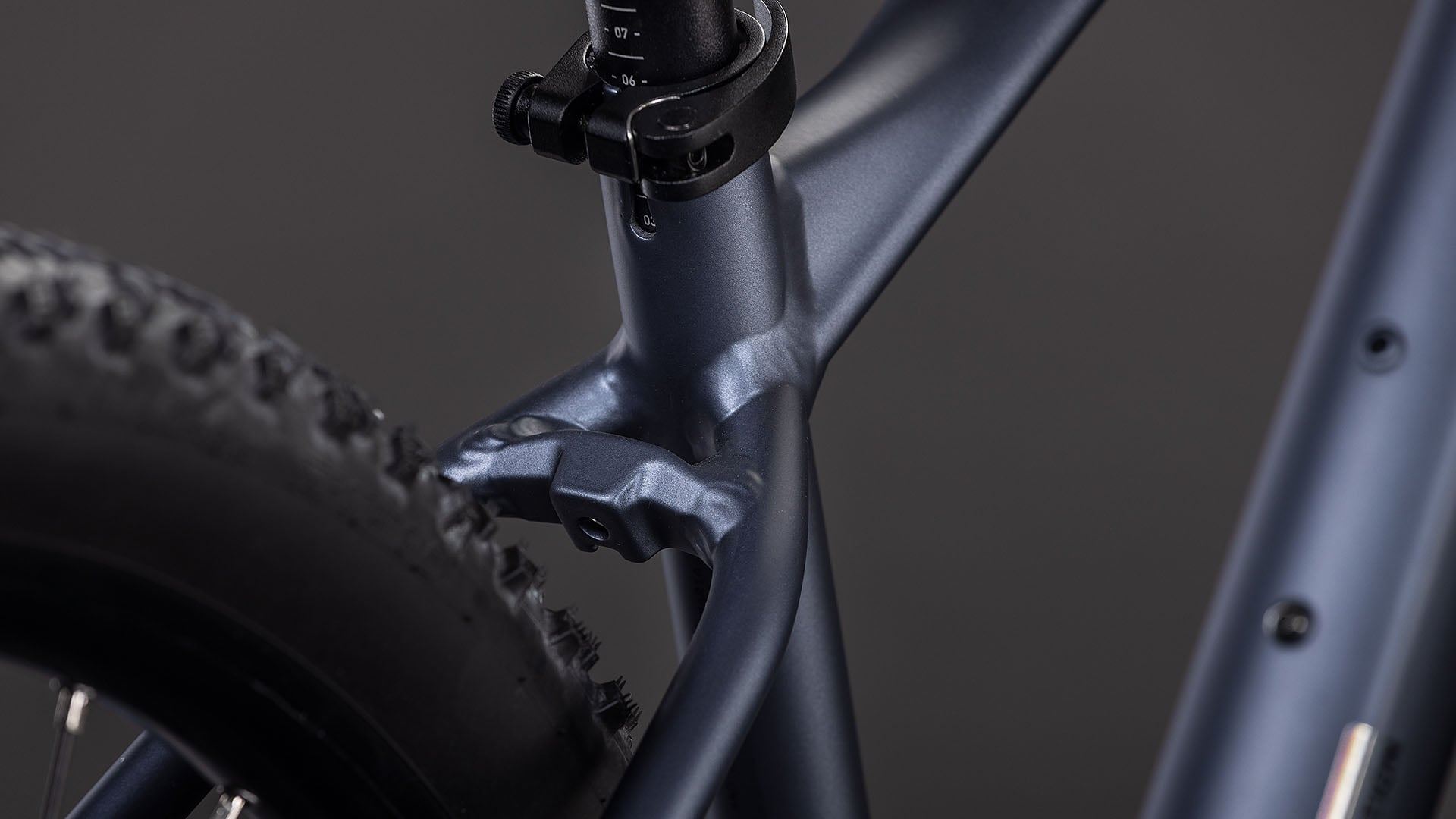Cube Reaction SLX metallicgrey'n'black