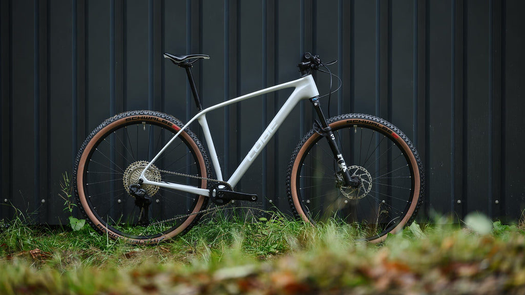 Cube Reaction C:62 Race foggrey'n'white