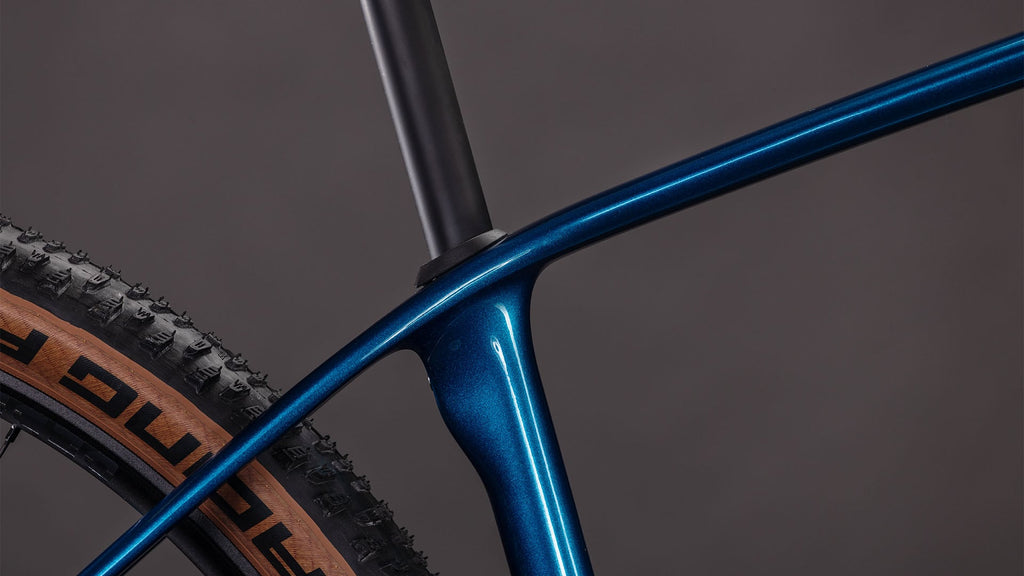 Cube Reaction C:62 SLX electricblue'n'white