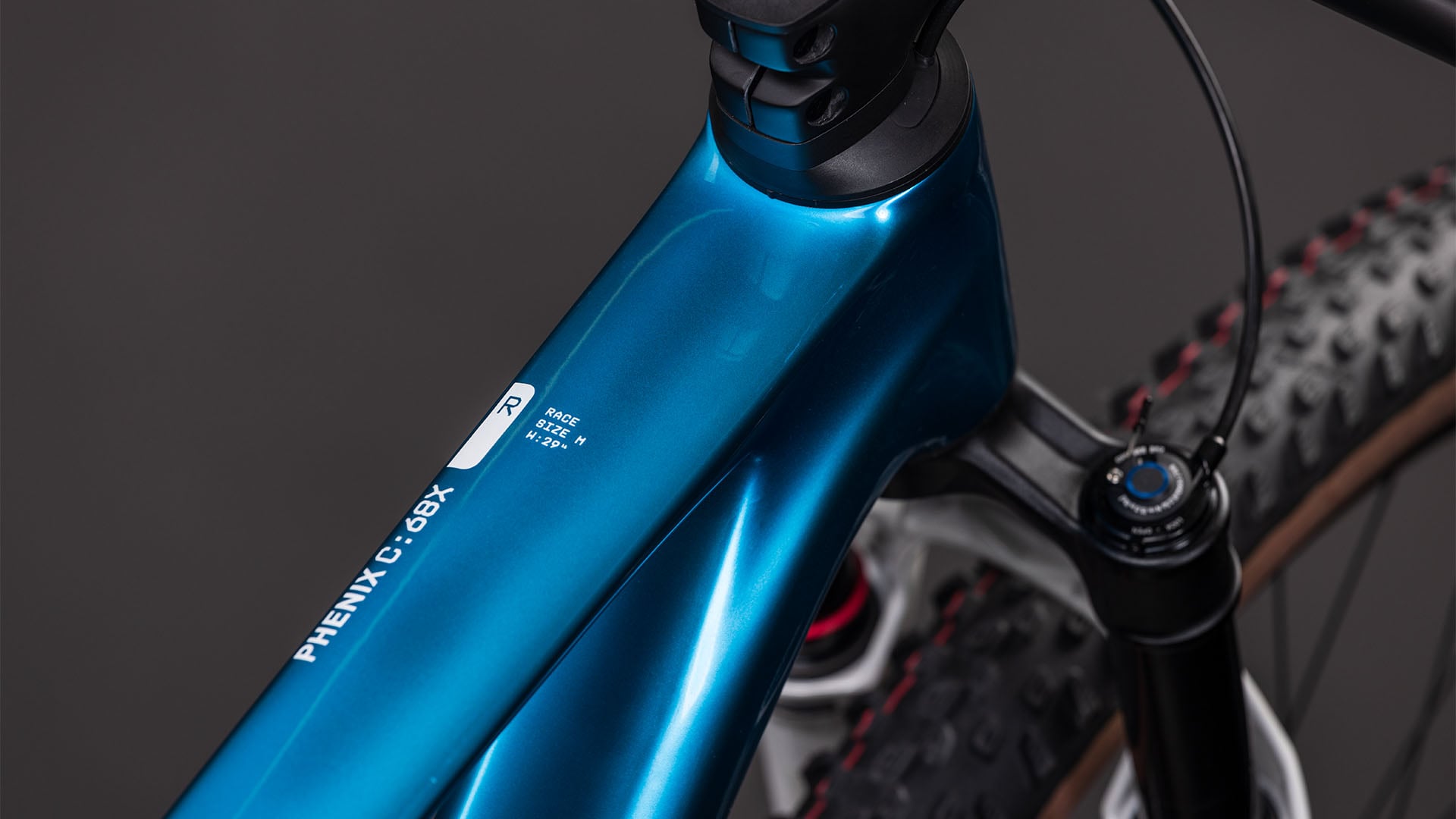 Cube Phenix C:68X Race chromeblue'n'liquidblue