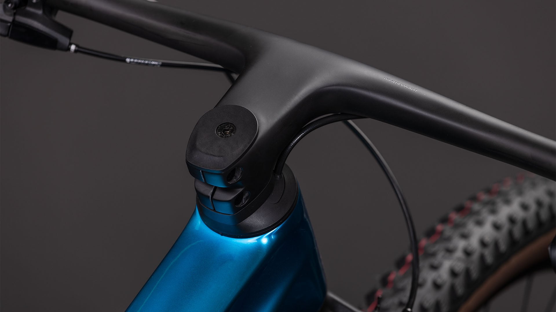 Cube Phenix C:68X Race chromeblue'n'liquidblue