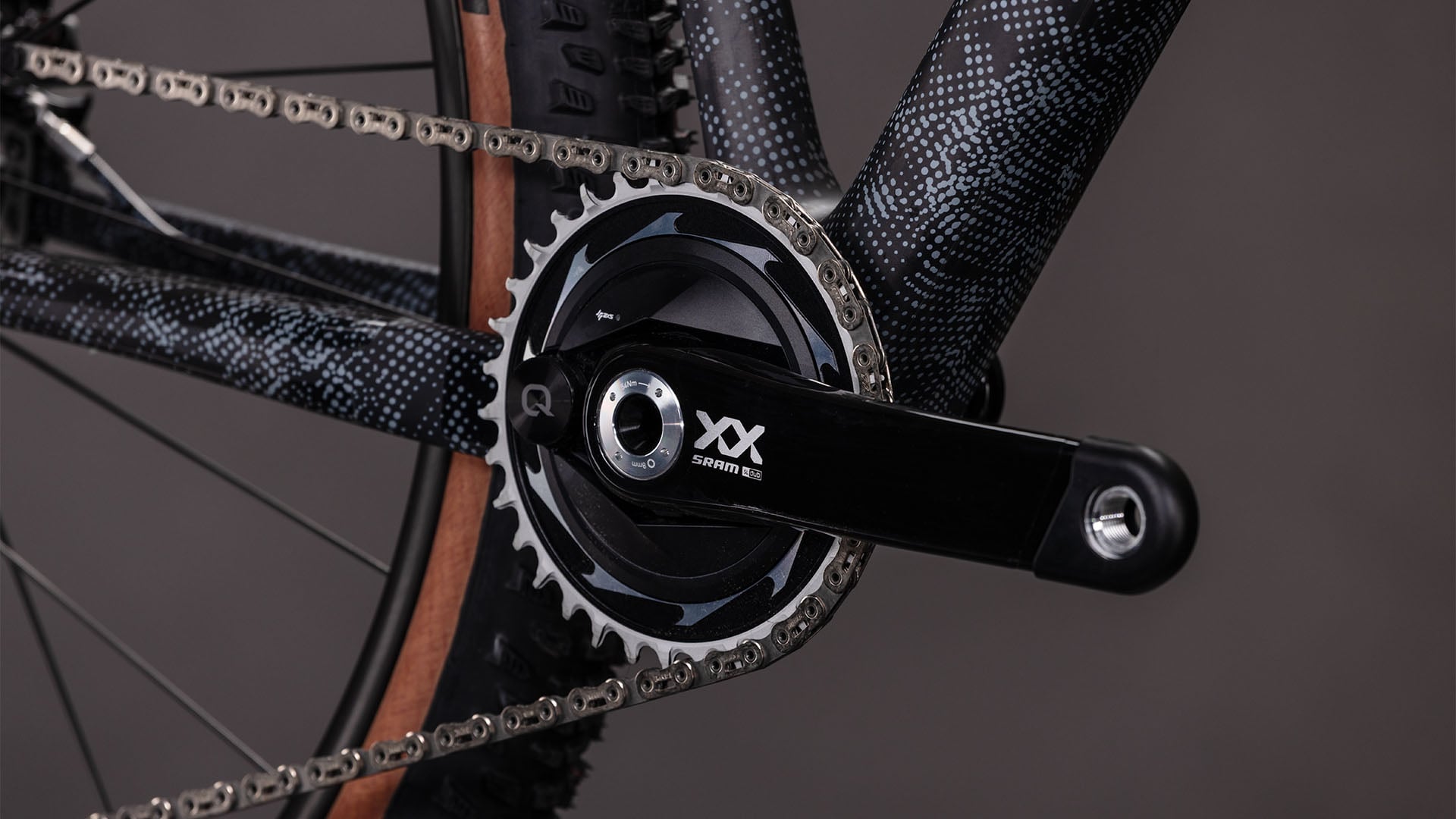 Cube Phenix C:68X SLT matrixblack'n'white