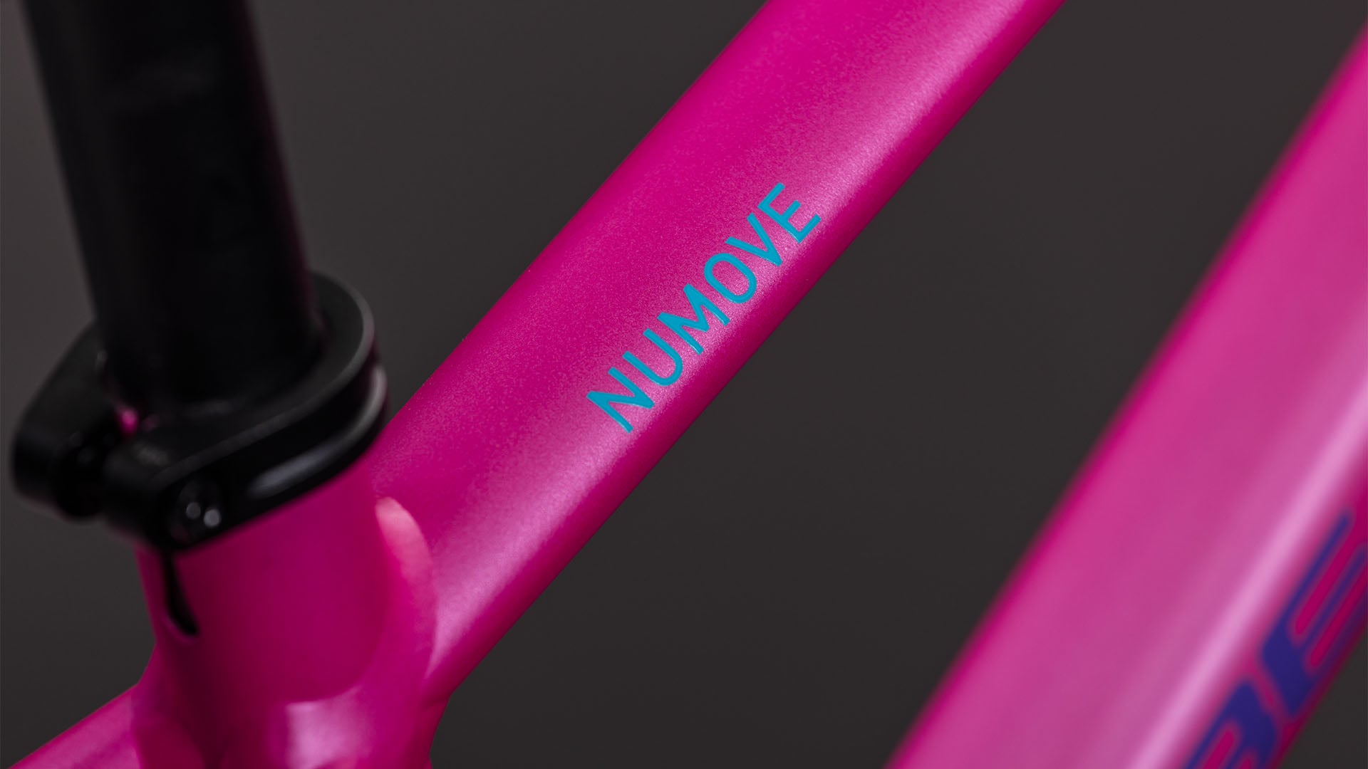 Cube Numove 160 fucsia'n'plum